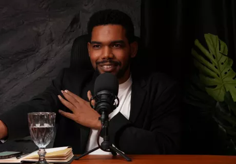 Iago Queiroz - Professor de Artes Liberais